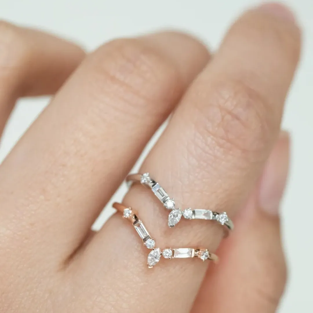 /public/photos/live/Round Baguette Cut Chevron Curved V Wedding Band 542  (5).webp